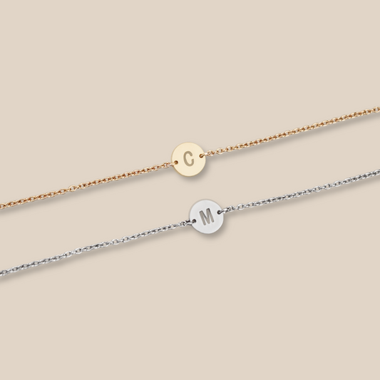 Bracelet ∙ Lettre évidée ∙