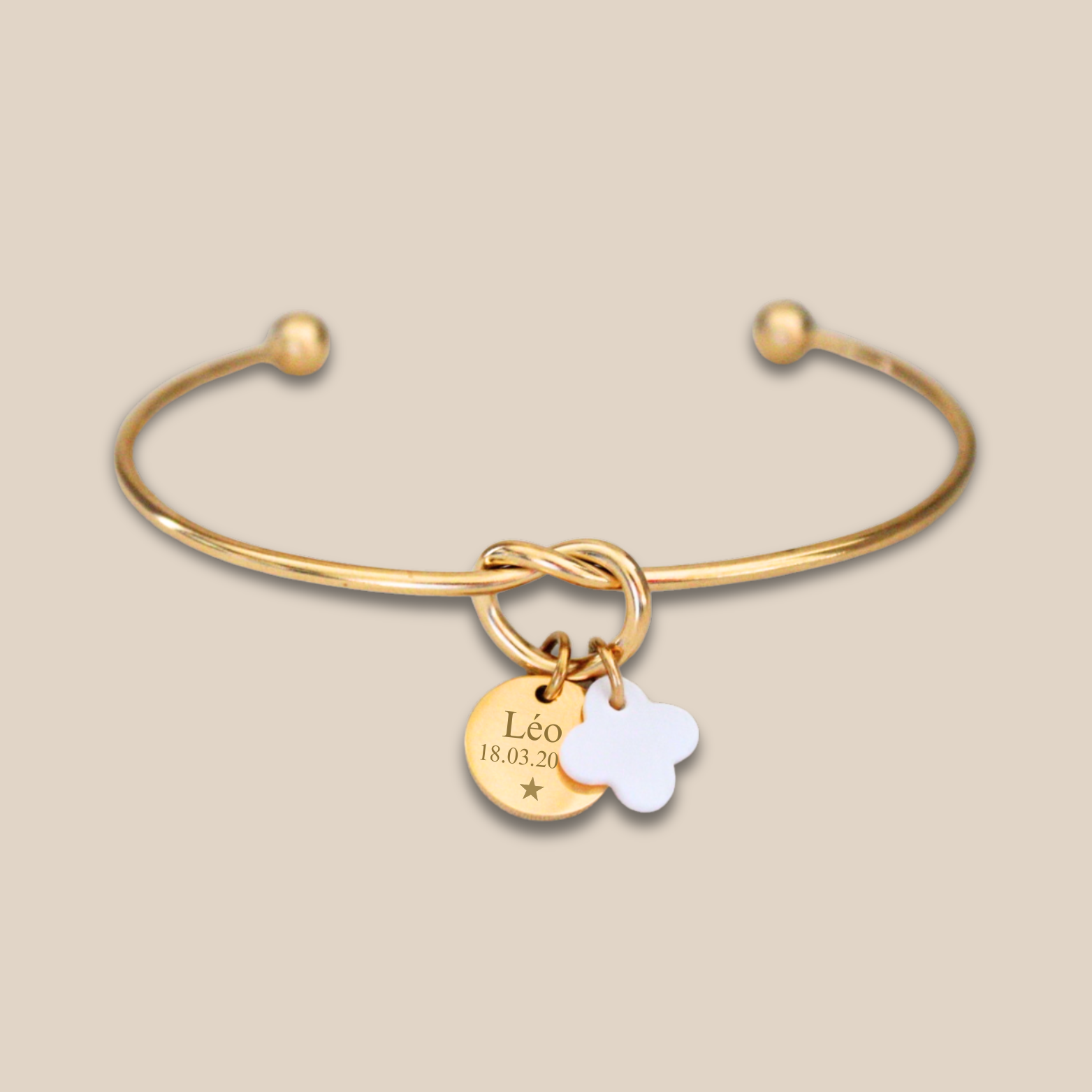 Bracelet Jonc ~ Jonc nœud personnalisé médaille à graver et trèfle en nacre ~