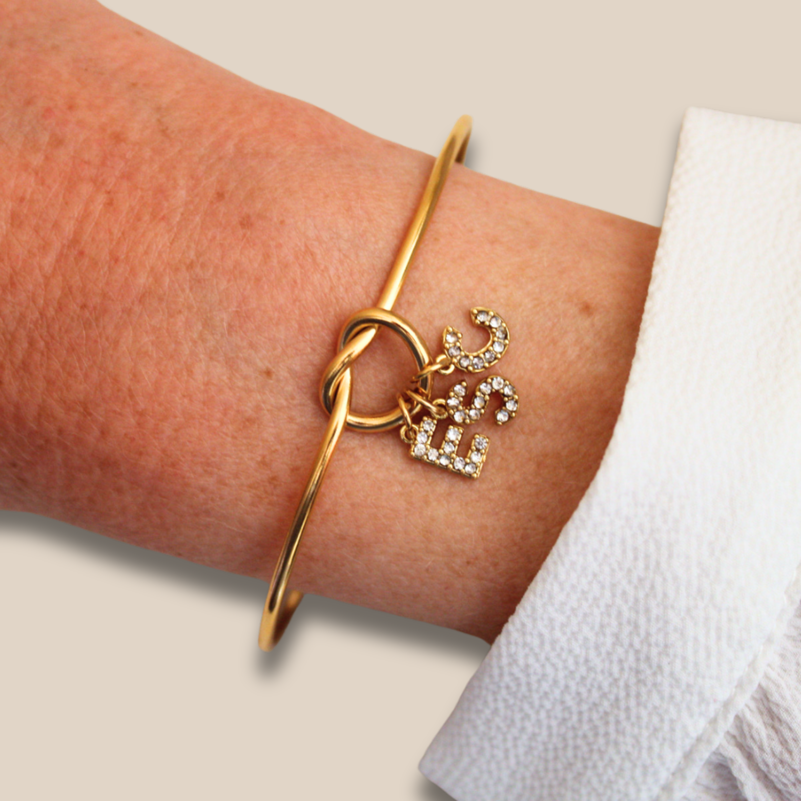 Bracelet Jonc ~ Jonc nœud personnalisé lettre diamantée ~